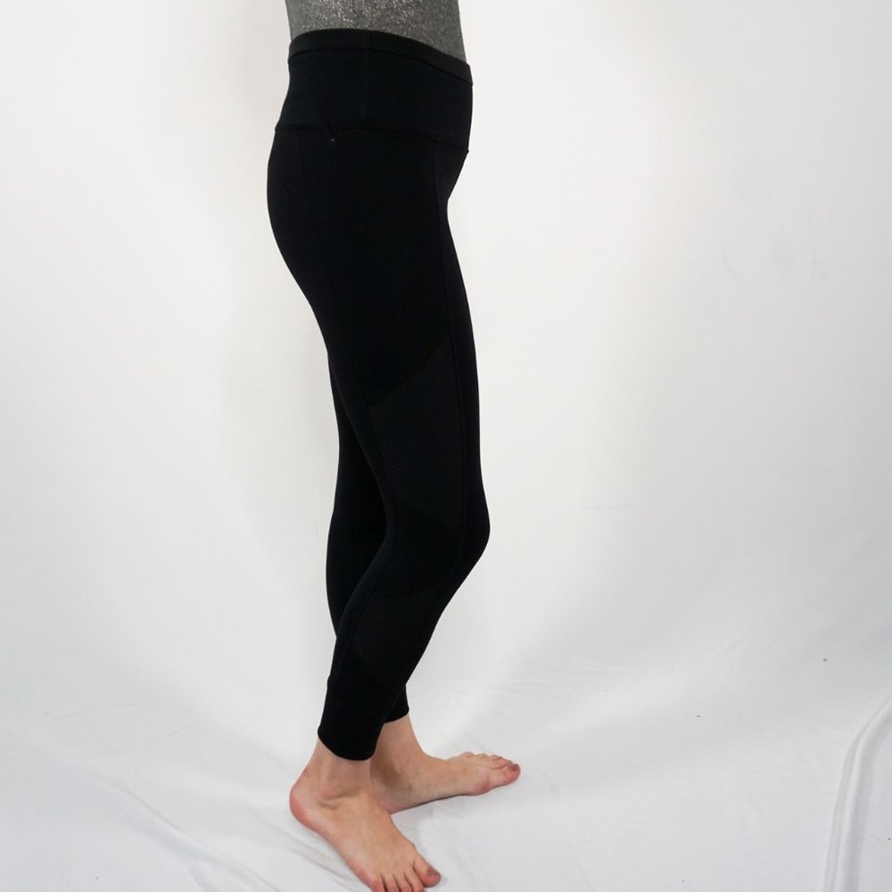 LORNA JANE Black Side Mesh Detail Ankle Leggings - Picture 3 of 7